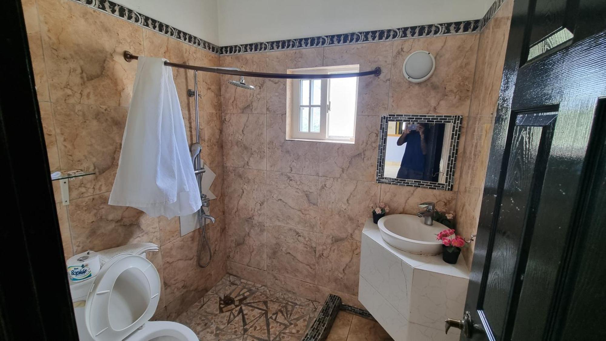 Little Savoy Guest House New Runaway Bay Exterior foto